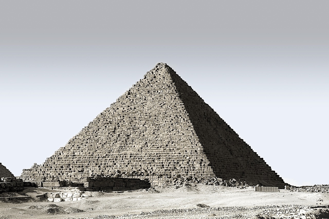 Khufu pyramid